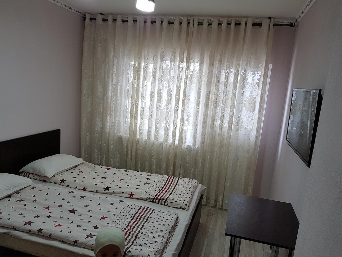 Ak Kalpak Guest House Чолпон-Ата Экстерьер фото